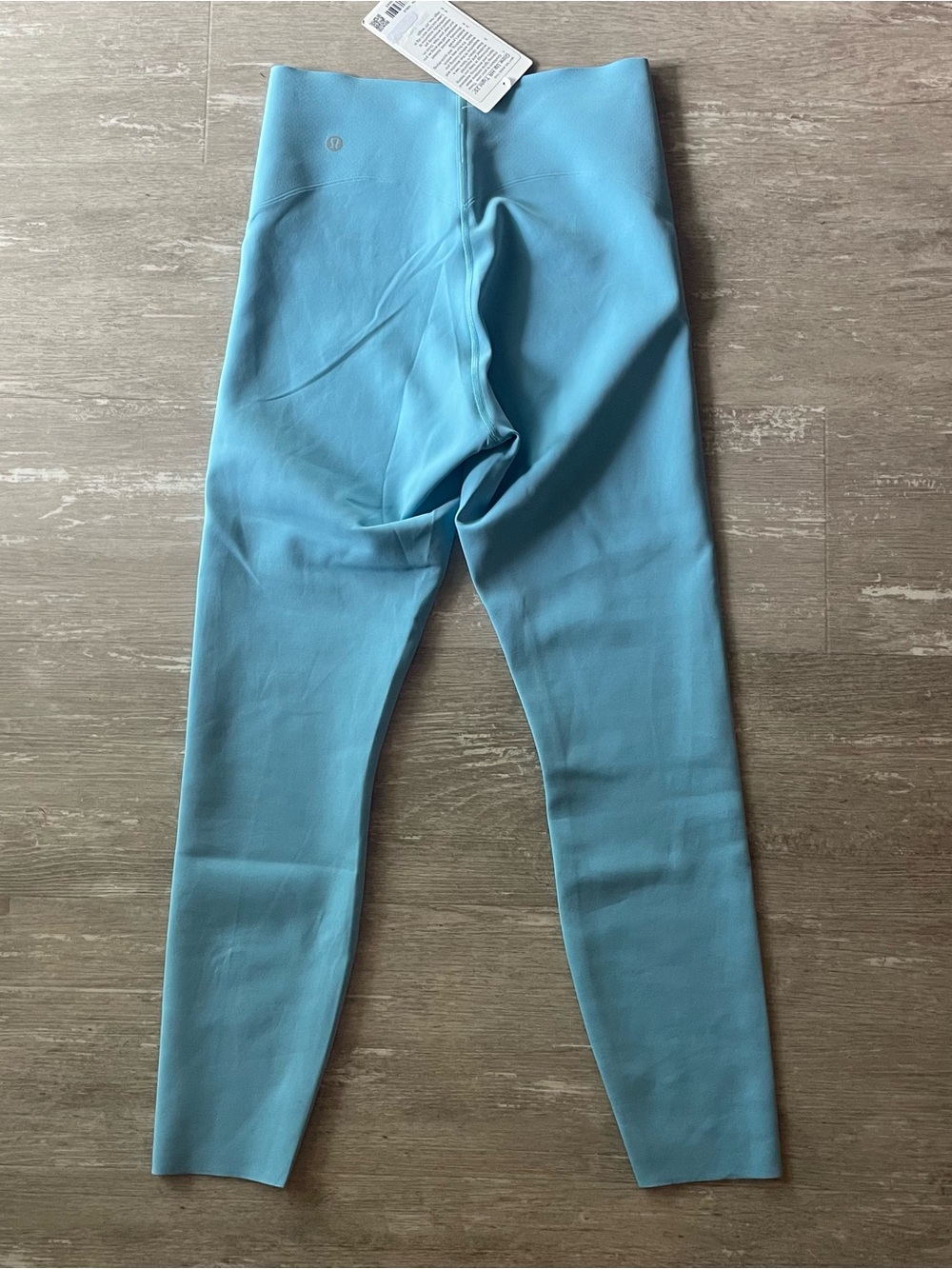 Size 8 NWT lululemon Glow Up Super-High-Rise SHR Tight 25" in Washed Blue - Picture 5 of 6